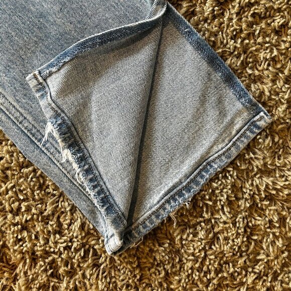 ABERCROMBIE & FITCH Ultra High Rise 90s Jeans with Vent Hem in Size 26 XShort - Picture 8 of 8